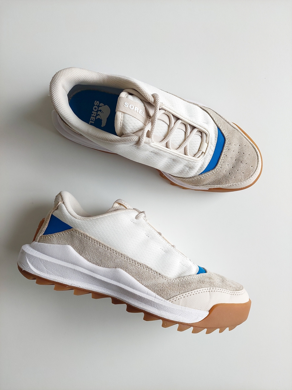 SOREL ONA 718 Women's US 7 Low Sneakers Casual Shoes Fashion White Suede Summer